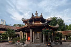 Khám phá Chùa Láng, di tích lịch sử văn hoá gần 900 năm tuổi