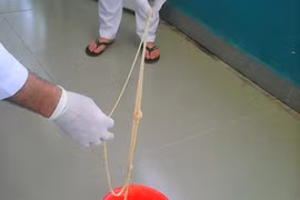 Kinh hãi sán xơ mít dài 7m làm tổ trong bụng người đàn ông ở Quảng Nam