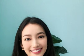 Một thời bị đồn thổi “dao kéo” Á hậu Trúc Diễm bây giờ đẹp miễn chê