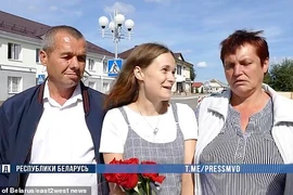 Mất tích 20 năm tìm được gia đình nhờ dòng chữ trên google