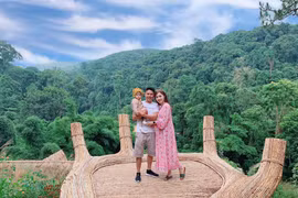 8X góp gạo nuôi suốt 10 năm, chờ vợ hóa hotgirl rước về nhà 