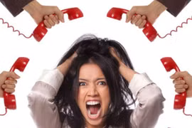 Cuộc gọi rác: Người chết bị réo tên, đang ngủ gọi dựng dậy