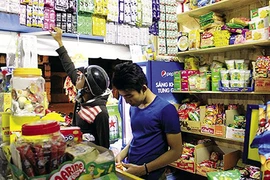 Jack Ma vào Việt Nam, bà tạp hóa đầu ngõ phản ứng bất ngờ