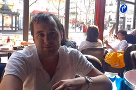 Cuộc sống bí ẩn của ông trùm dark web