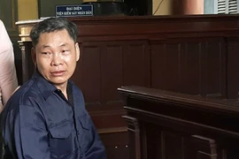 Lừa đảo "chạy án" tử hình cho nghịch tử đốt nhà