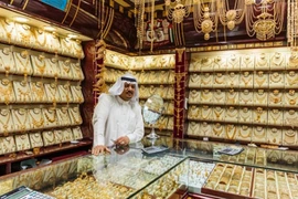 Hé lộ sự thật về thành phố Dubai giàu có nức tiếng