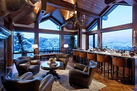 Nội thất choáng ngợp trong biệt thự 1.480 tỷ trên đỉnh núi tuyết
