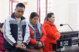 Vì 80 triệu, vợ chồng lập mưu bán cháu ruột ra nước ngoài