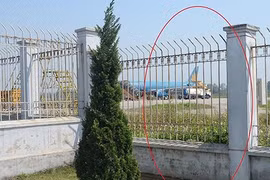 Một giờ đồng hồ ở nhà nam thanh niên đột nhập sân bay Vinh