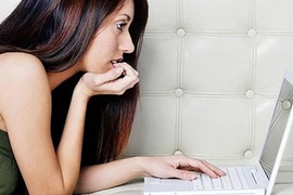 Có số điện thoại của một người, làm sao biết họ là ai?