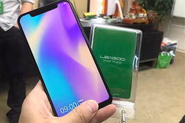 Xuất hiện iPhone X phiên bản Android giống y hệt hàng thật