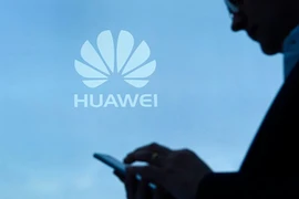 Facebook thừa nhận cho các hãng di động TQ xem dữ liệu người dùng