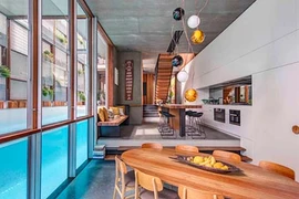 Ghé thăm ngôi nhà được "thèm muốn" nhất mùa nắng nóng