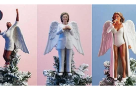 Trang trí cây thông Noel bằng sản phẩm 3D in hình người nổi tiếng