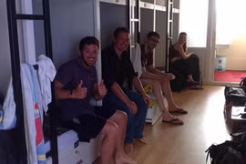 Bi hài những “khách sạn giường tầng” ở Hà Nội