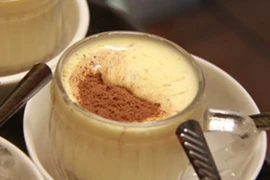 CNN mổ xẻ bí mật “gây nghiện” của cà phê trứng Việt Nam