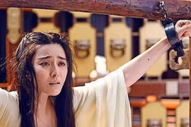 Bất ngờ lý do nữ phạm nhân xưa phải cởi áo ngoài trước khi chết