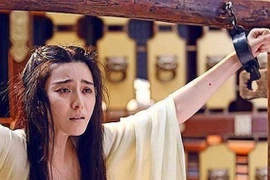 Bất ngờ lý do nữ phạm nhân xưa phải cởi áo ngoài trước khi chết