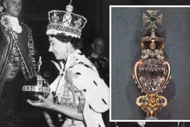 Điểm lại những cây quyền trượng nổi tiếng nhất lịch sử thế giới