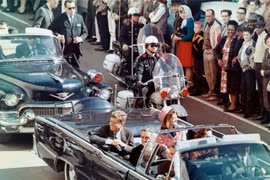 Những lời nguyền thảm khốc đeo bám gia tộc Kennedy suốt 7 thập kỷ