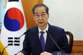Quyền Tổng thống Hàn Quốc Han Duck-soo tuyên bố từ chức