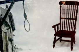 Giật mình món đồ tưởng bình thường nhưng “vướng lời nguyền” chết chóc 