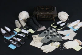 Tận mục món đồ của Nữ hoàng Victoria được đem bán đấu giá