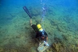 Tìm thấy xác tàu đắm 2.500 tuổi, bí mật bất ngờ hé lộ