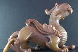 Giật mình cách người xưa chế tác tuyệt phẩm ngọc bích