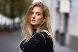 Mê mẩn trước thân hình 'bốc lửa' của VĐV gợi cảm nhất thế giới