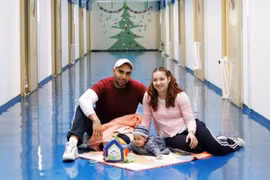 Nhà tù “lạ, độc” cho tù nhân sống cùng gia đình