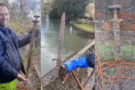 Kéo lưới đánh cá, ngư dân vô tình vớt được báu vật quý hiếm