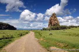 Cô gái bị hóa đá và giai thoại ly kỳ thu hút du khách