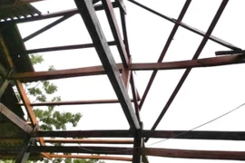 Lốc xoáy khiến 46 nhà dân tốc mái, sập đổ ở Yên Bái