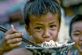 Ngắm loạt ảnh màu độc đáo cuộc sống Mỹ Tho năm 1969 