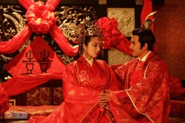 Báo thù cho cha, con trai Hòa Thân giở chiêu thâm độc thế nào? 