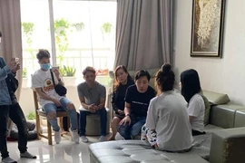 Trấn Thành trực tiếp làm việc với 2 người loan tin anh "bay lắc"