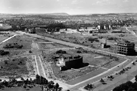 Ảnh hiếm thành phố Dresden Đức tái thiết “thần kỳ” sau Thế chiến 2