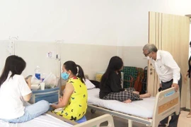 Tạm đình chỉ hoạt động bếp ăn Trường Ischool Nha Trang