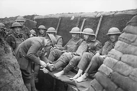 Binh sĩ tại chiến hào trong chiến tranh thế giới lần 1 ăn ngủ thế nào?