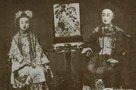 Vì sao kiệu hoa vợ vua Quang Tự bị khóa chặt trong ngày cưới? 