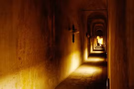 Passetto di Borgo - hành lang thoát hiểm của Giáo hoàng Vatican 