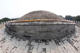 Tại sao mộ phần của Từ Hy thái hậu không bao giờ xanh cỏ?