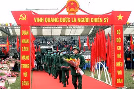 Khi nào giao nhận quân nghĩa vụ quân sự năm 2024?