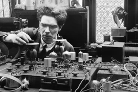 Rùng mình giáo sư dự đoán chính xác về vận mệnh thế giới năm 2025 