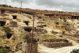 Bí ẩn người dân sống ở làng cổ 12.000 năm dưới lòng đất