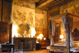 Ám ảnh tiếng khóc bi thương của “hồn ma ngoại tình” trong lâu đài Pháp