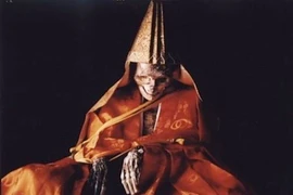 Kinh ngạc bí thuật tự ướp xác khắc nghiệt của thiền sư xưa 