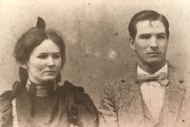 Kỳ bí 'hồn ma' báo mộng cho mẹ, tố cáo sát nhân máu lạnh