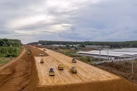 Thủ tướng yêu cầu cắt bỏ những dự án đầu tư công kém hiệu quả